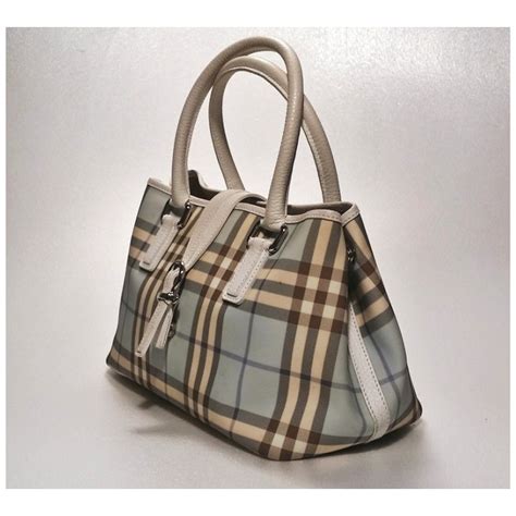 abbigliamento griffato burberry